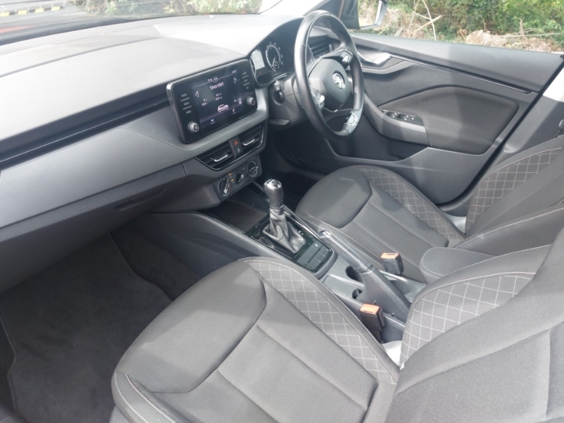 Skoda Kamiq 1.0 Tsi 110 Se Dsg Black #5
