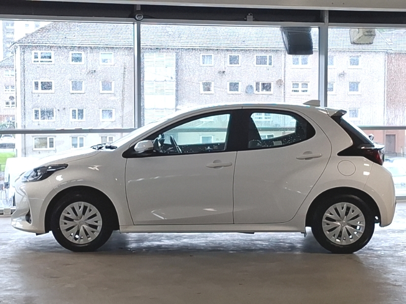 Mazda 2 1.5I Hybrid Pure Cvt White #4