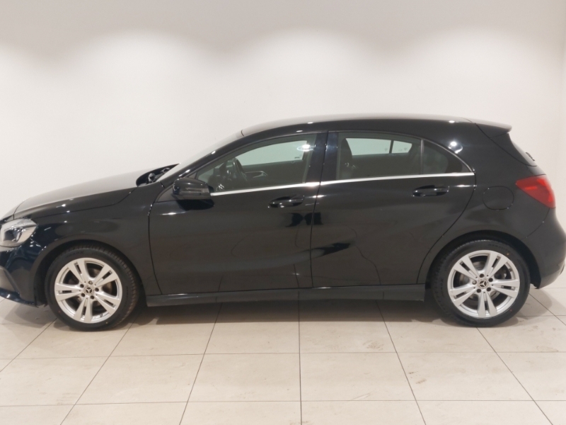 Mercedes-Benz A Class A180d Sport Premium MV67CAX Black #4