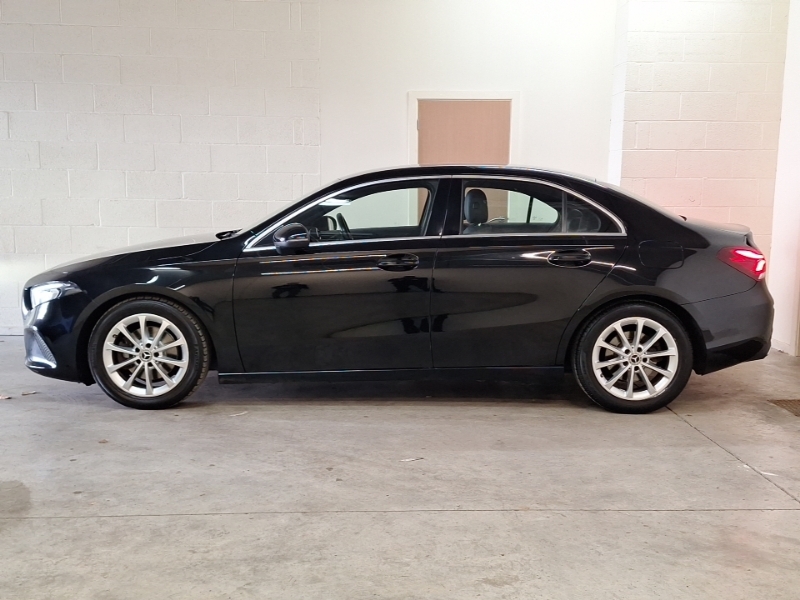 Mercedes-Benz A Class A200 Sport WD69WFK Black #4