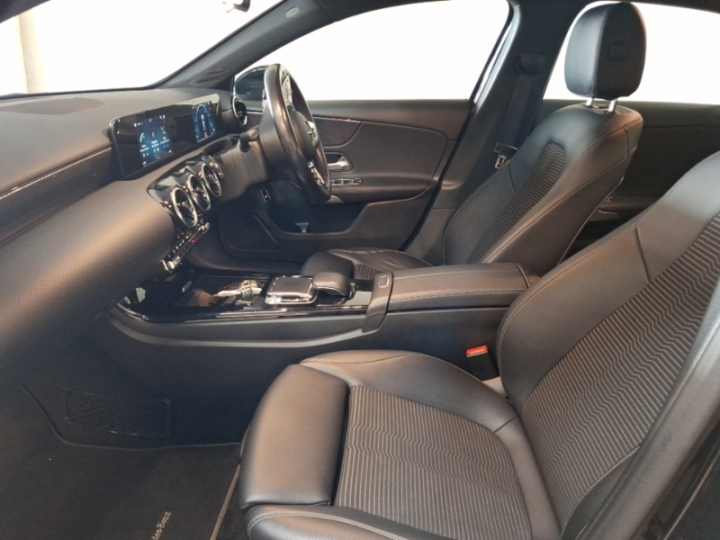 Mercedes-Benz A Class A200 Sport WD69WFK Black #5