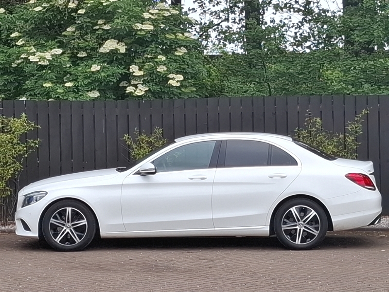 Mercedes-Benz C Class Saloon White #4