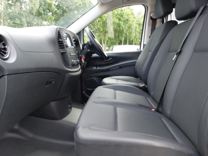 Mercedes-Benz Vito 114 Cdi Pro 9-Seater 9G-tronic White #5
