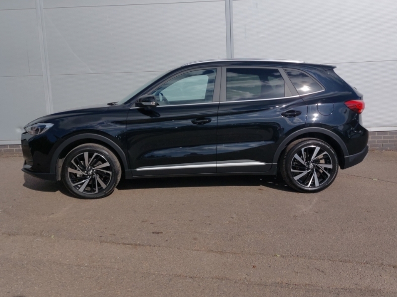 MG ZS 1.5 Hybrid Trophy Black #4