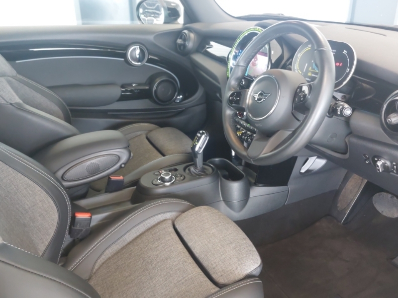 Mini Hatch 135Kw Cooper S Level 2 33Kwh ND23GBY Green #6
