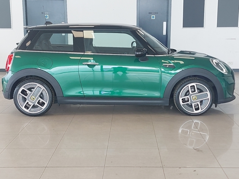 Mini Hatch 135Kw Cooper S Level 2 33Kwh ND23GBY Green #3