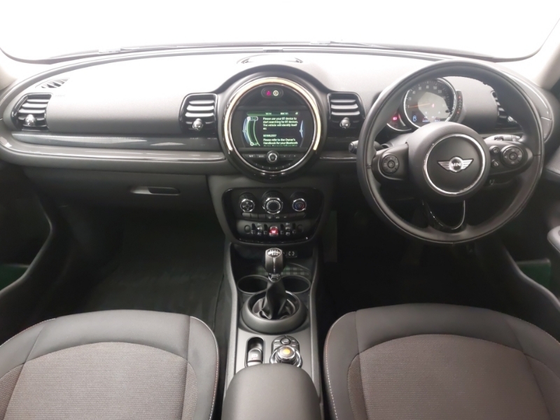 Mini Clubman 2.0 Cooper D 6Dr Red #3