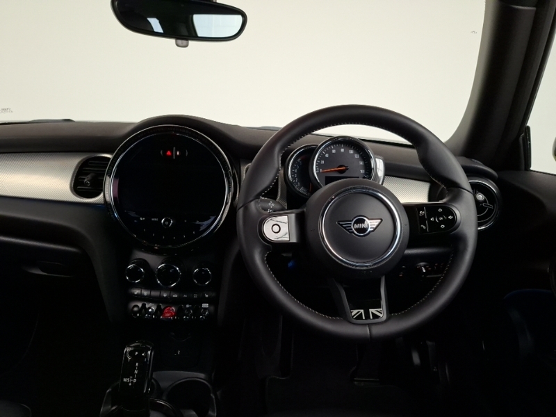 Mini Hatch 1.5 Cooper Exclusive AF23PXC Yellow #5