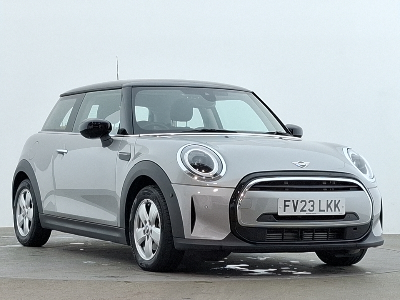 Mini Hatch 1.5 Cooper Classic Premium Plus Silver