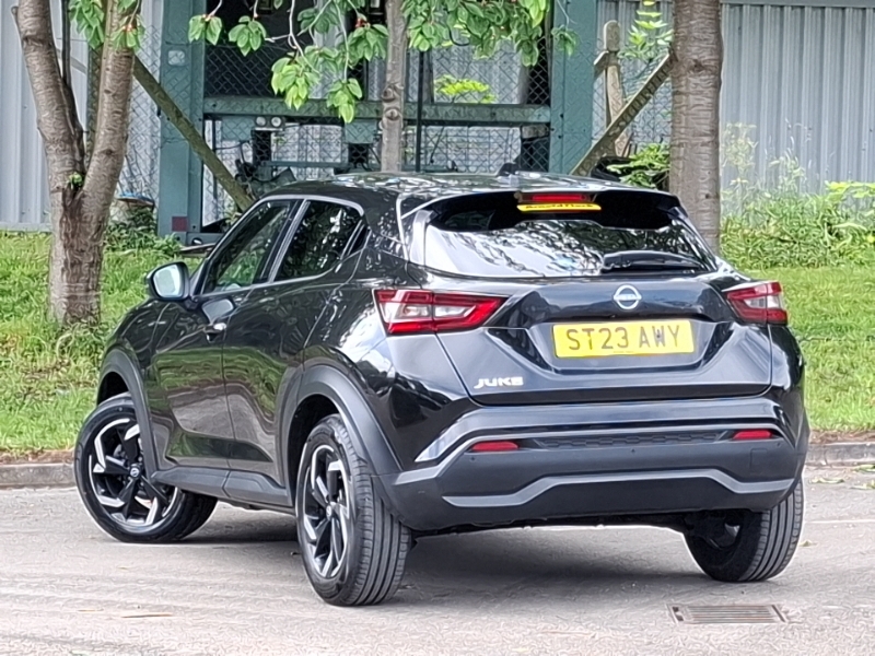 Nissan Juke 1.0 Dig-t 114 N-connecta Black #2