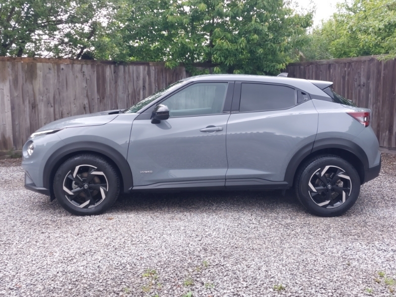 Nissan Juke 1.6 Hybrid N-connecta Grey #4