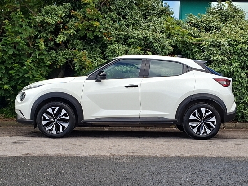 Nissan Juke 1.0 Dig-t Acenta Premium Dct White #4