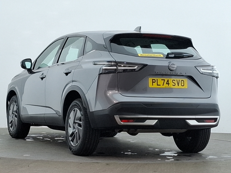 Nissan Qashqai 1.3 Dig-t Mh Acenta Premium Grey #2