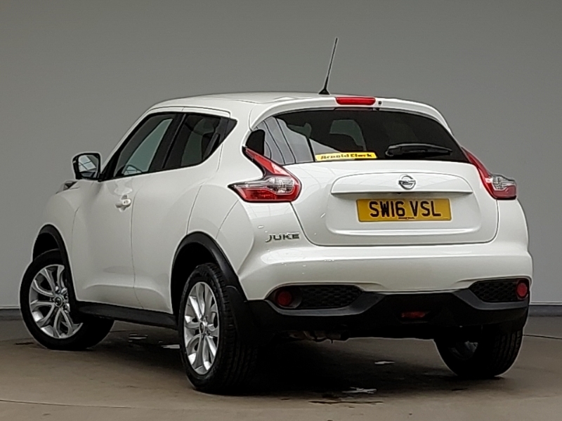 Nissan Juke 1.6 Tekna Xtronic SW16VSL White #2