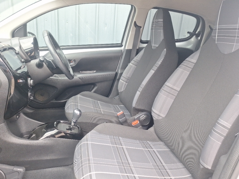 Peugeot 108 1.0 Allure 2-Tronic Silver #5