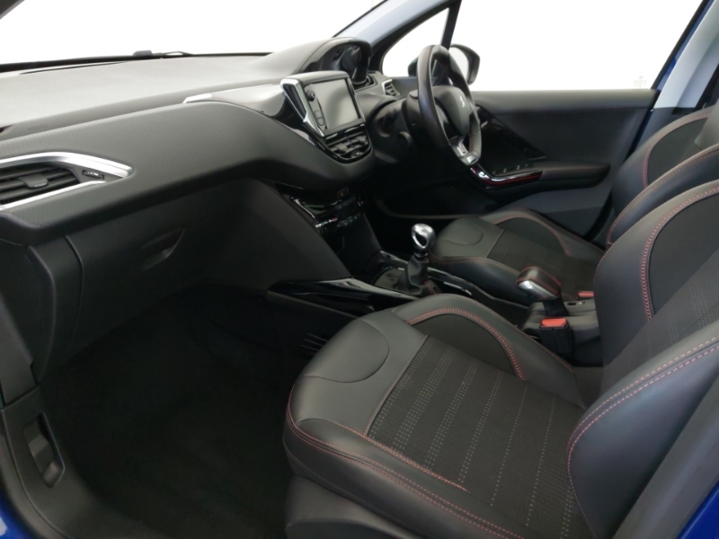 Peugeot 2008 1.2 Puretech 130 Gt Line Blue #5