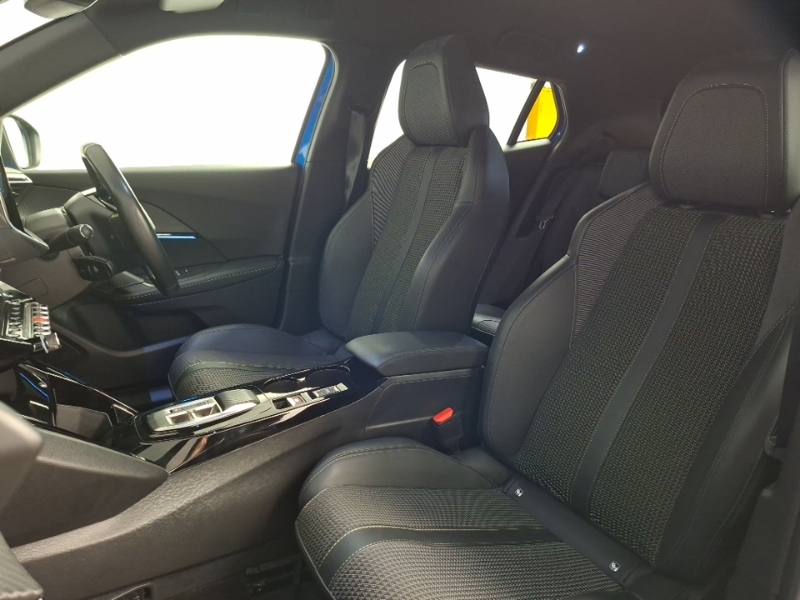 Peugeot e-2008 100Kw Gt 50Kwh Blue #5