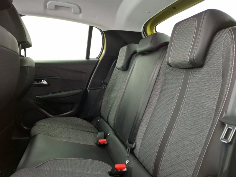 Peugeot 208 1.2 Puretech 100 Allure Yellow #6