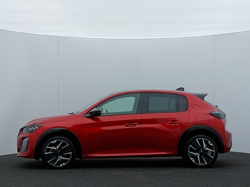 Peugeot 208 1.2 Hybrid 110 Gt E-dsc6 Red #4