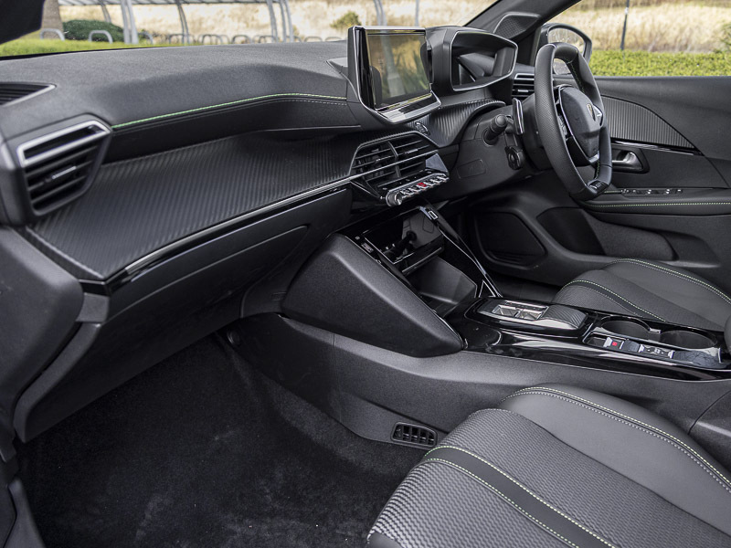 Peugeot 208 1.2 Hybrid 110 Gt E-dsc6 Black #5