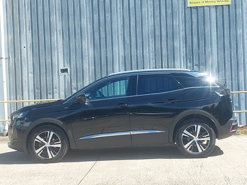 Peugeot 3008 1.2 Puretech Gt Eat8 Black #4