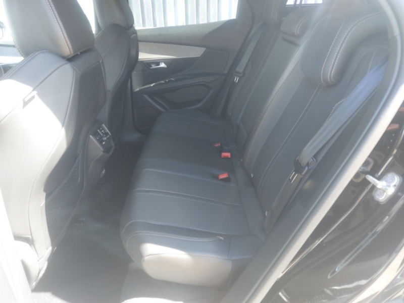 Peugeot 3008 1.2 Puretech Gt Eat8 Black #6