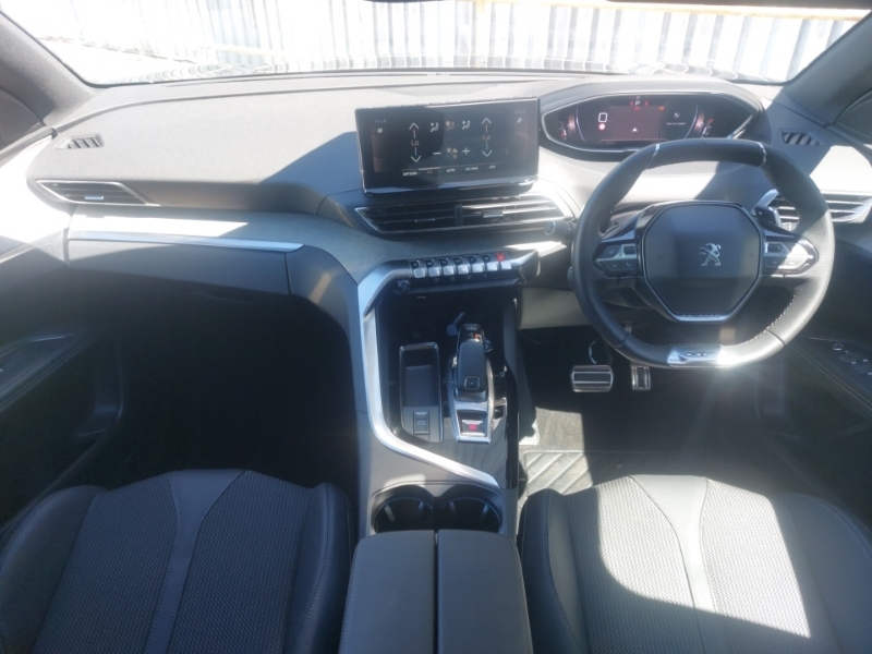 Peugeot 3008 1.2 Puretech Gt Eat8 Black #3