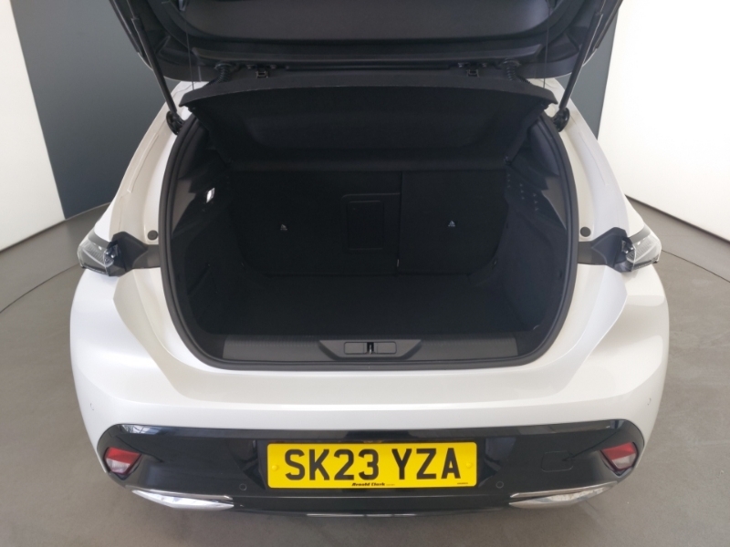 Peugeot 308 1.2 Puretech Allure Premium Hatchback E  #18