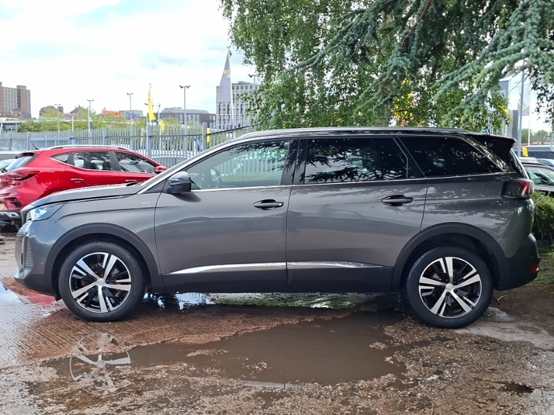 Peugeot 5008 1.5 Bluehdi Gt Eat8 Grey #4