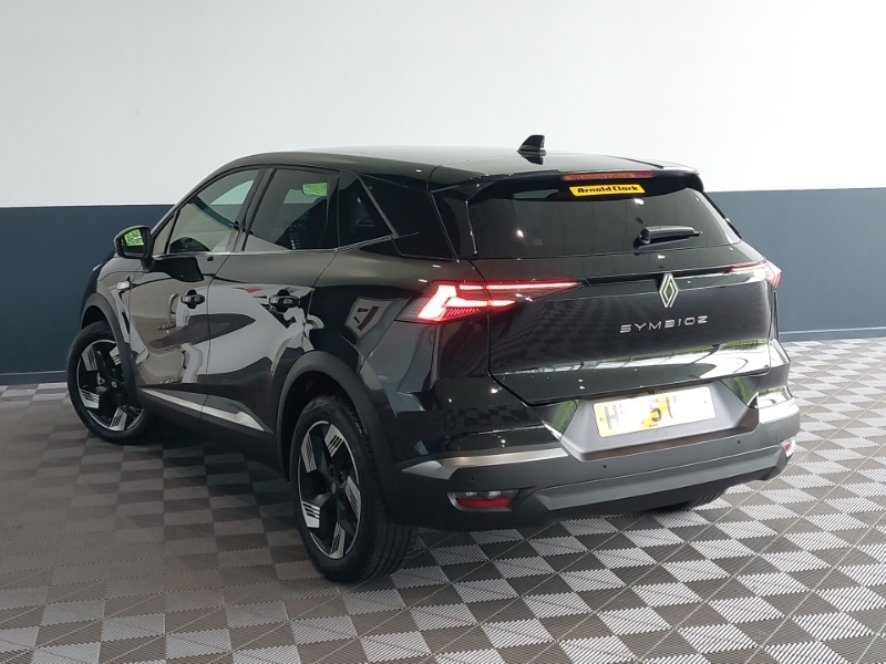 Renault Symbioz 1.3 Tce 140 Techno Black #2
