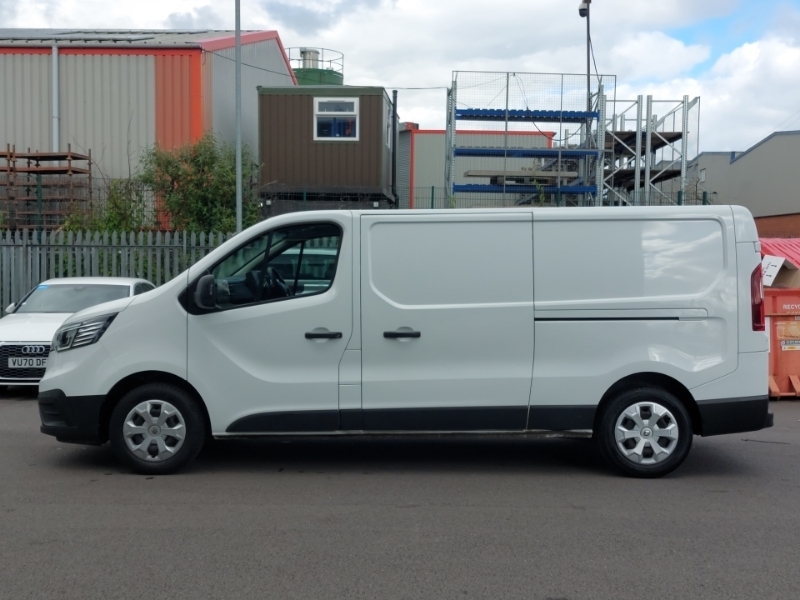 Renault Trafic Ll30 Blue Dci 130 Business Van White #4