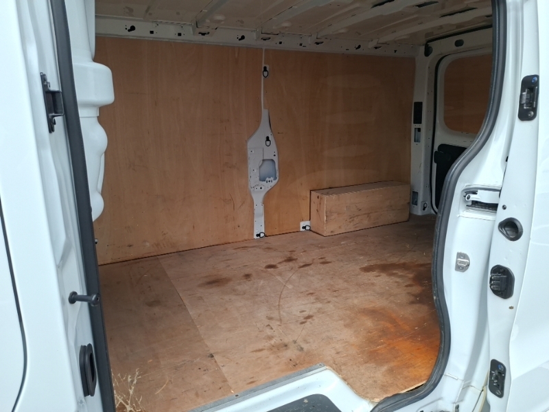 Renault Trafic Ll30 Blue Dci 130 Extra Safety Van White #6