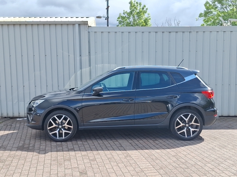 Seat Arona 1.0 Tsi 110 Fr Sport Ez Dsg Black #4