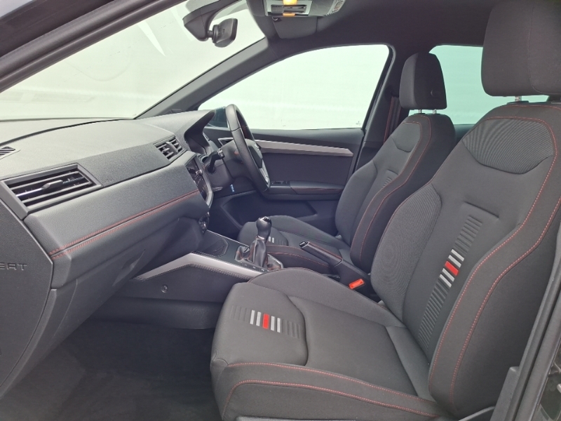 Seat Arona 1.0 Tsi 110 Fr Red Edition Black #5