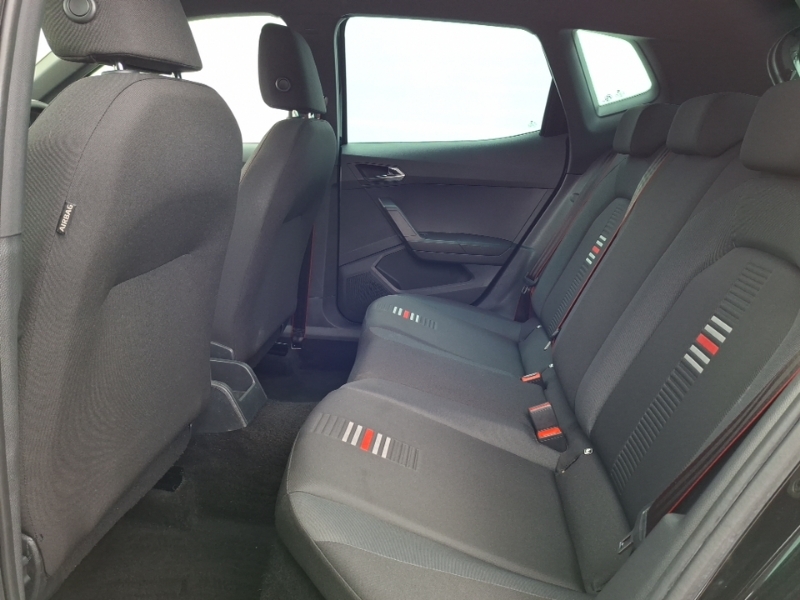 Seat Arona 1.0 Tsi 110 Fr Red Edition Black #6