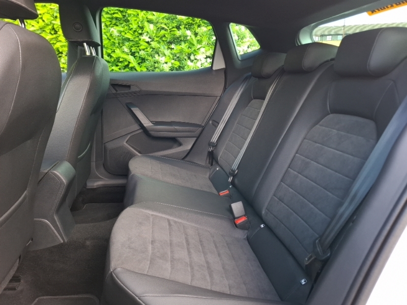 Seat Ibiza 1.0 Tsi 110 Xcellence White #6