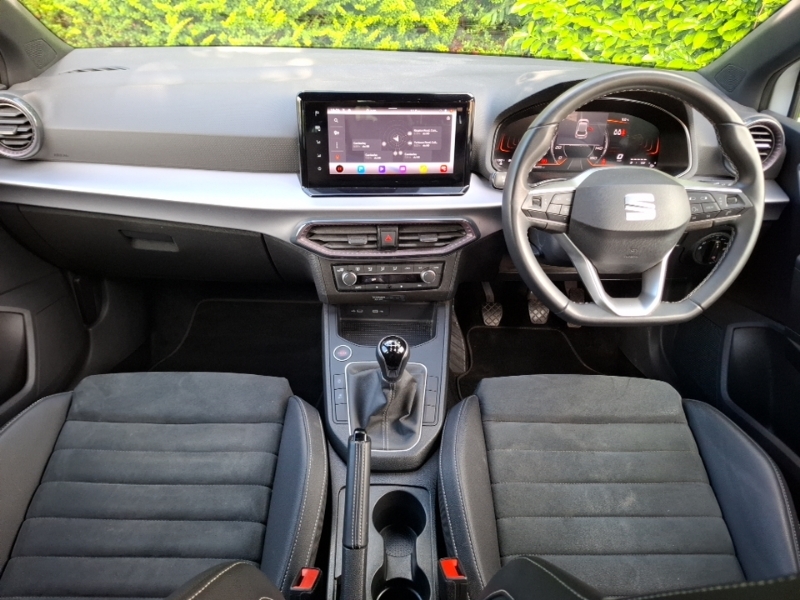 Seat Ibiza 1.0 Tsi 110 Xcellence White #3