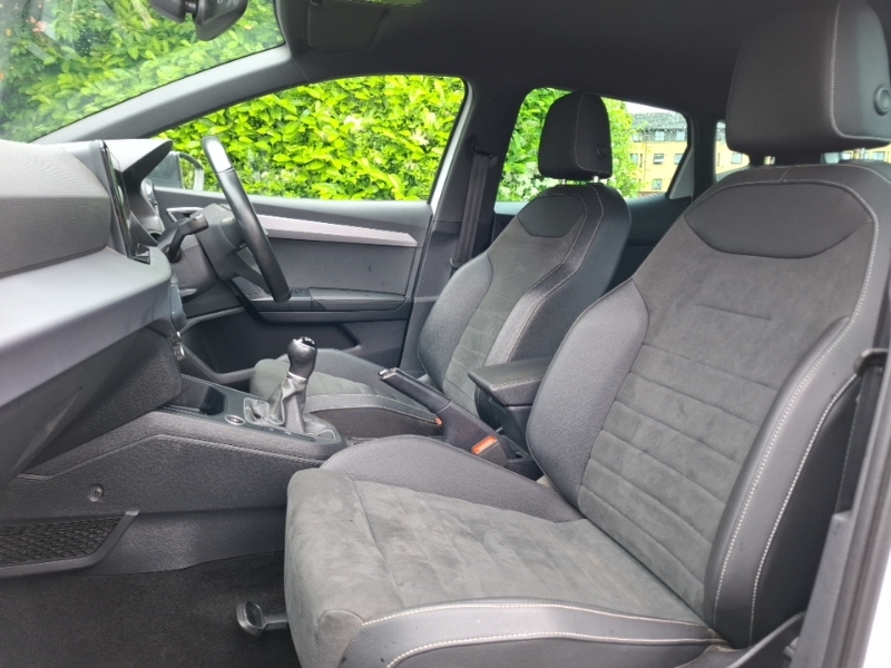 Seat Ibiza 1.0 Tsi 110 Xcellence FN73MPZ White #5