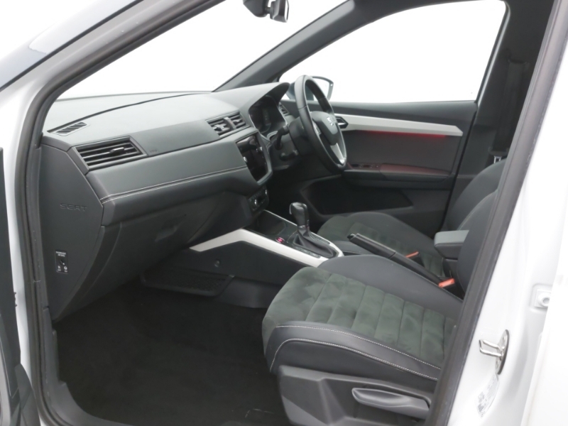Seat Arona 1.0 Tsi 115 Xcellence Lux Ez Dsg White #5