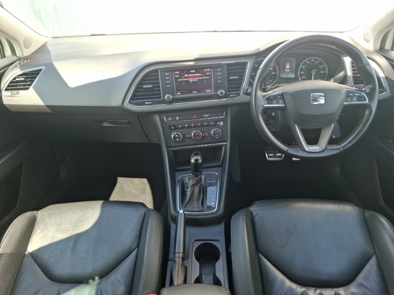 Seat Leon 2.0 Tdi 184 Se Technology Dsg White #3