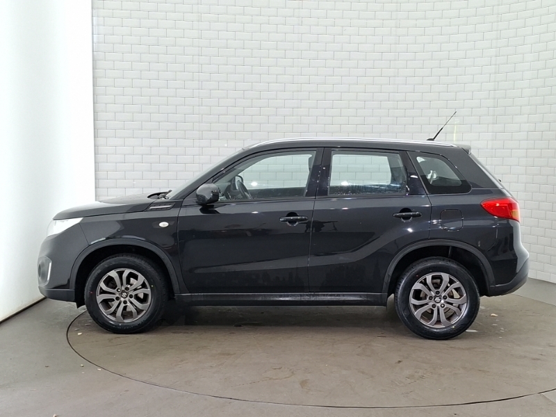 Suzuki Vitara 1.6 Sz4 Black #4