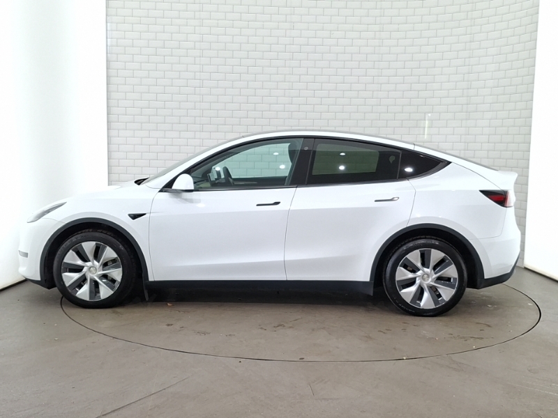 Tesla Model Y Long Range Awd White #4