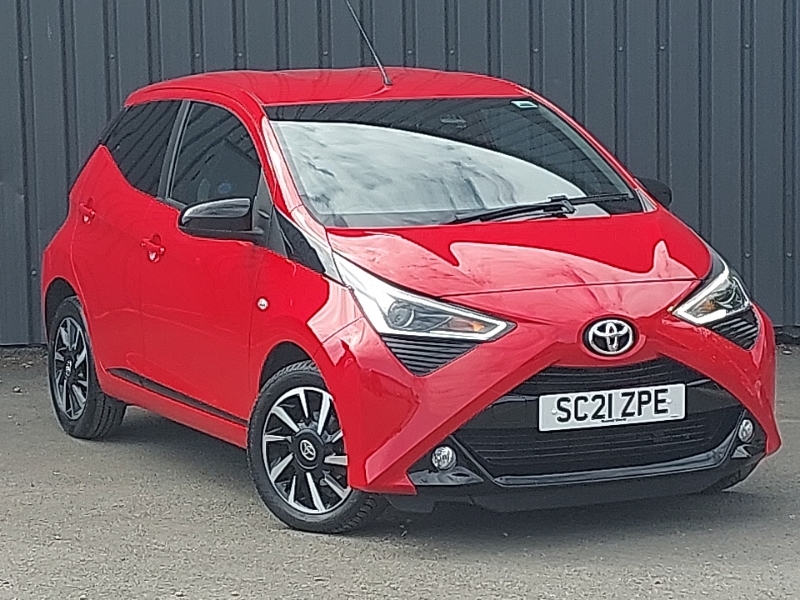Toyota Aygo 1.0 Vvt-i X-trend Tss X-shift Red