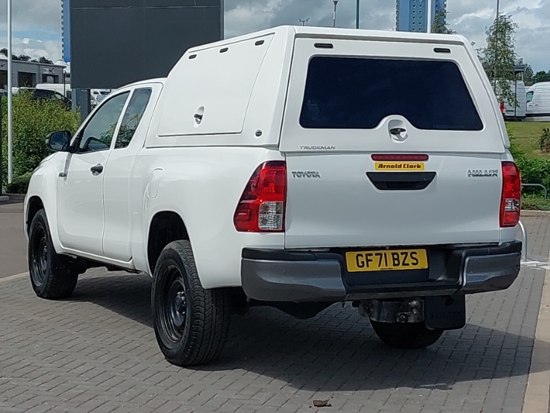 Toyota HILUX Active Extra Cab Pick Up 2.4 D-4d White #2