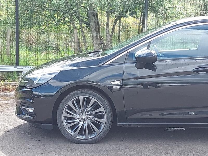 Vauxhall Astra 1.2 Turbo 145 Griffin Edition Red #18