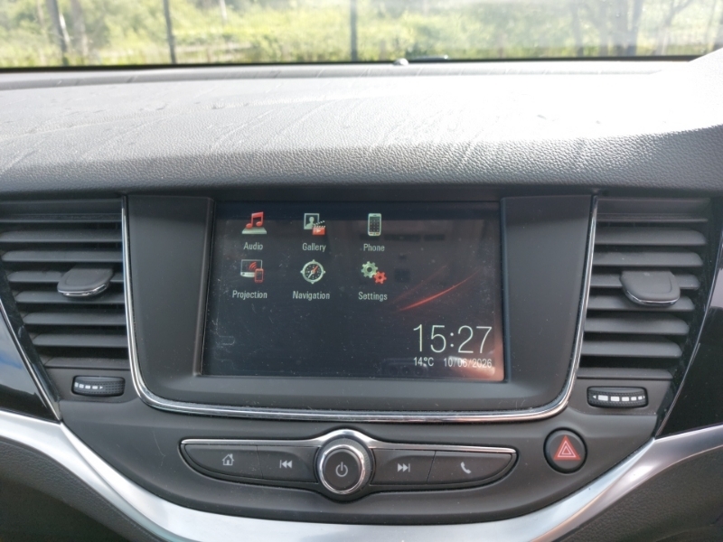 Vauxhall Astra 1.2 Turbo 145 Griffin Edition Red #8