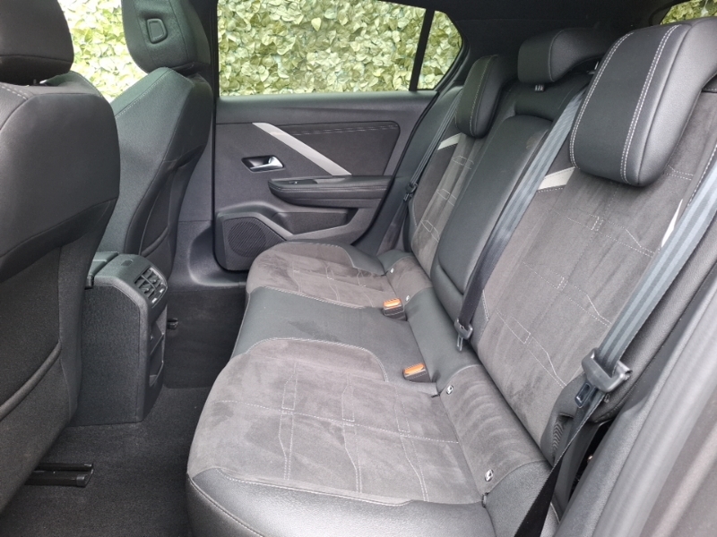 Vauxhall Astra 1.5 Turbo D Ultimate Grey #6