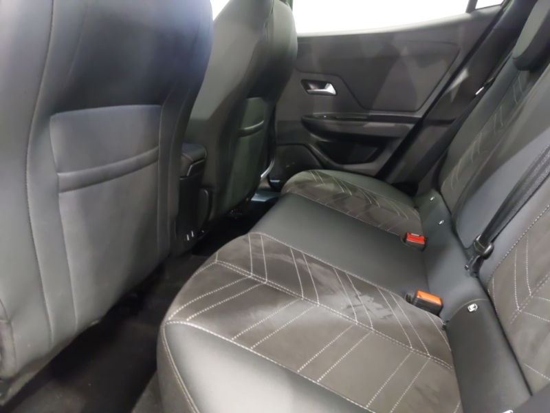 Vauxhall Mokka-e 100Kw Ultimate 50Kwh Green #6