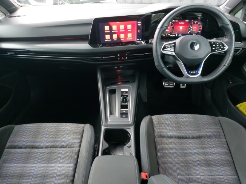 Volkswagen Golf 1.4 Tsi Gte Dsg Black #3