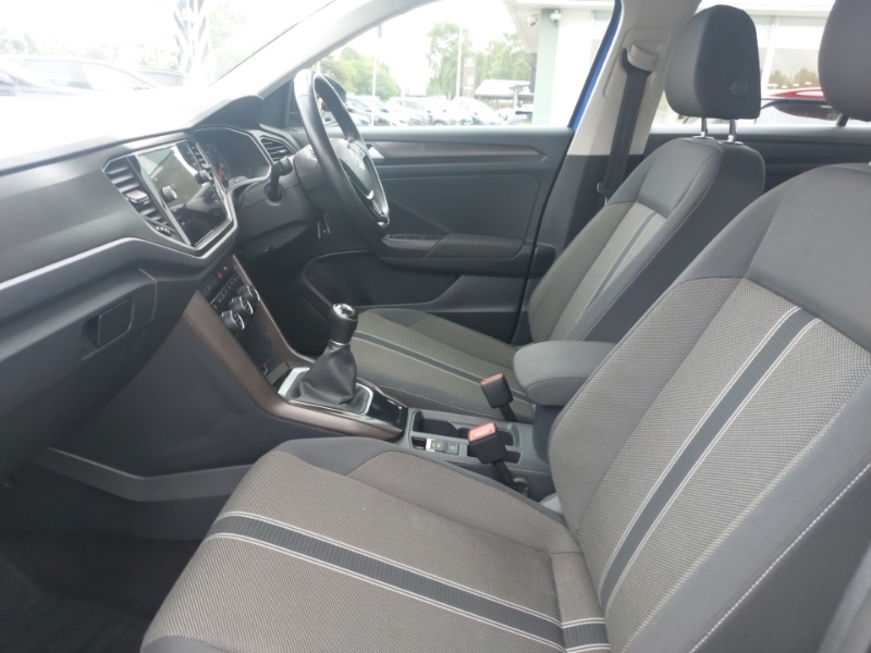 Volkswagen T-Roc 1.5 Tsi Evo Se SM19JOH Blue #5
